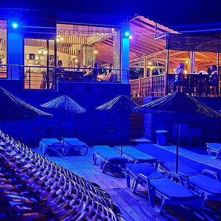 Sokakagzi Assos Nazan Motel Restoran Beach מראה חיצוני תמונה