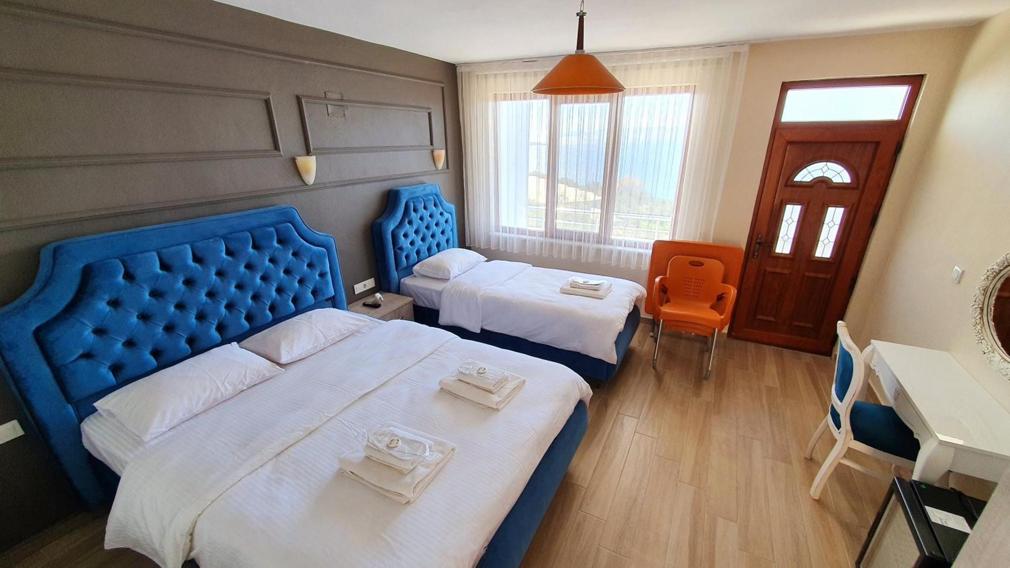 Sokakagzi Assos Nazan Motel Restoran Beach חדר תמונה