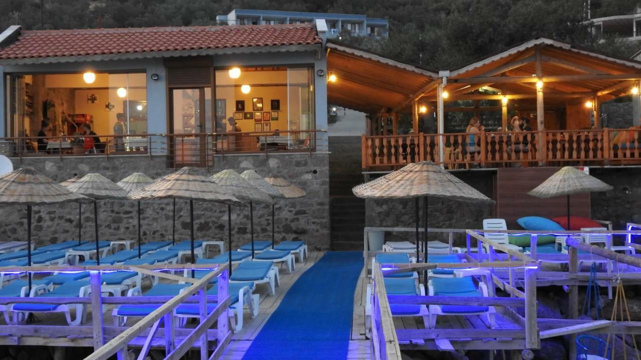 Sokakagzi Assos Nazan Motel Restoran Beach מראה חיצוני תמונה