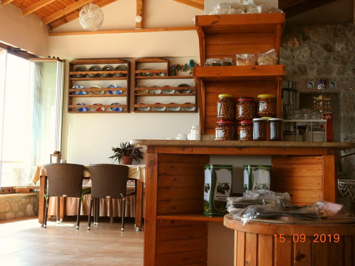 Sokakagzi Assos Nazan Motel Restoran Beach מראה חיצוני תמונה