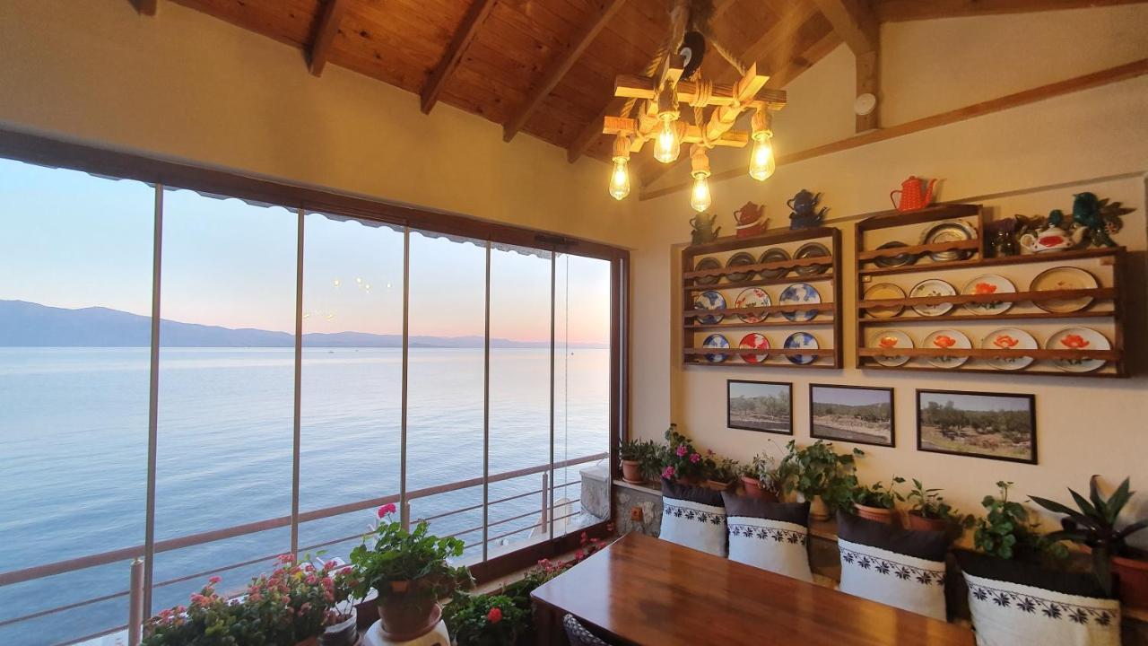 Sokakagzi Assos Nazan Motel Restoran Beach מראה חיצוני תמונה